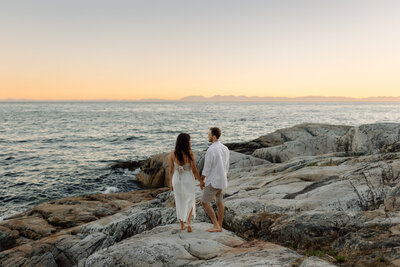 Stunning oceanside engagement at sunset, captured by Bronte Taylor Photography, intimate and genuine wedding photographer in Vancouver, BC. Featured on the Bronte Bride Vendor Guide.
