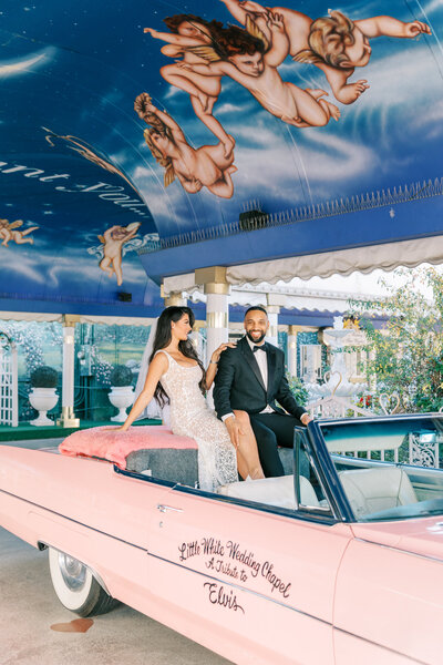 Bride and Groom kissing at Reflection Bay Lake Las Vegas Wedding