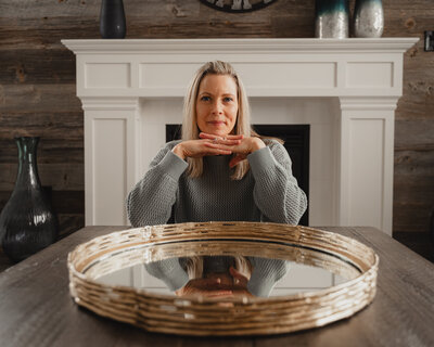 Strongly Nourished by Sandra helps busy women reclaim energy, balance hormones, and thrive through personalized holistic nutrition & fitness coaching.