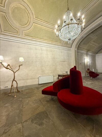 Entry hallway at Palazzo Della Bianca in Pisa, Italy