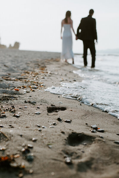 vancouver beach wedding trash the dress