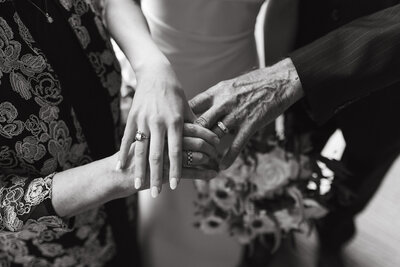 Kasey Fanton Evansville family photographer