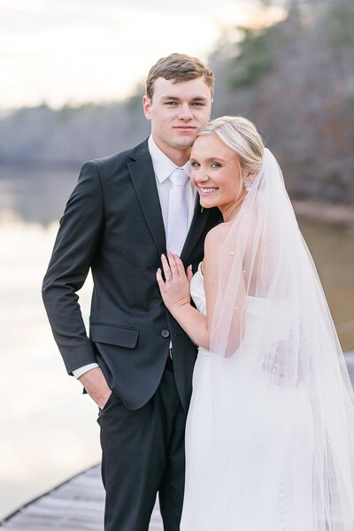 Bride and groom by the lake | Birmingham AL wedding photographer Amanda Horne
