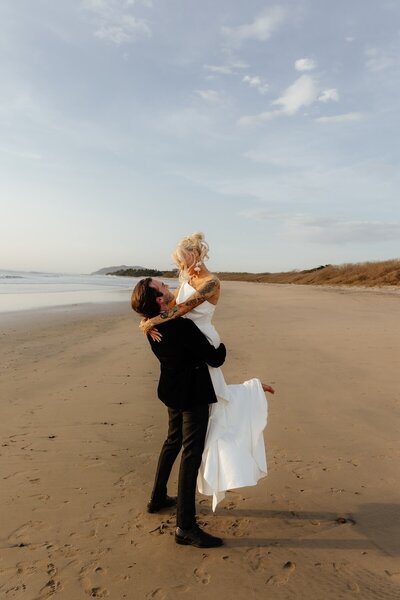 texas elopement bride and groom portrait