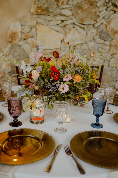 elegant spring tables scape from okc wedding