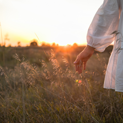 endometrosis, period pain, fertility, periods, herbal medicine, chinese medicine, women's health, hormone health, trying to conceive
