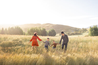 Familyphotoshoot_ohdarlingcreativestudio_picniquequeenstown_FL27