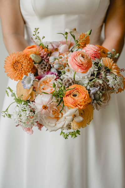 white table with succulents and white flowers
