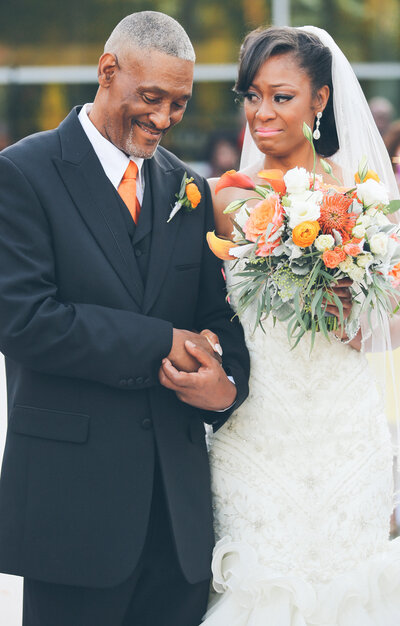 Wedding Photographers in Asheville Light Shifter Studios provide a 2025 Asheville Wedding Planning Guide 