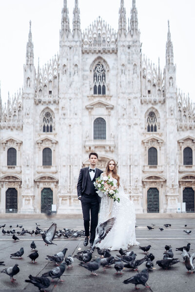 030-Milan-Duomo-Inspiration-Love-Story Elopement-Cinematic-Romance-Destination-Wedding-Editorial-Luxury-Fine-Art-Lisa-Vigliotta-Photography