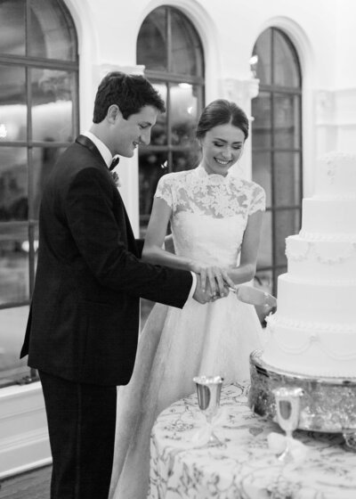 Wedding cake at The Florentine in Birmingham, AL