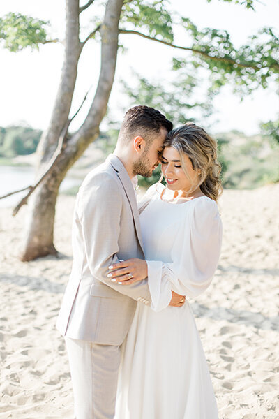 liefde spontaan bruidsfotografie