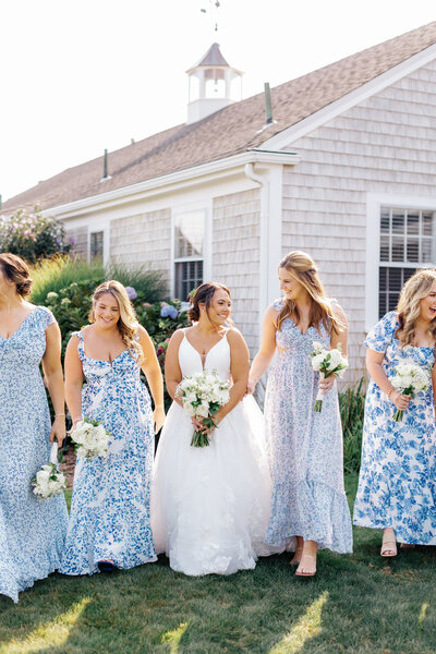 walking-bridesmaids