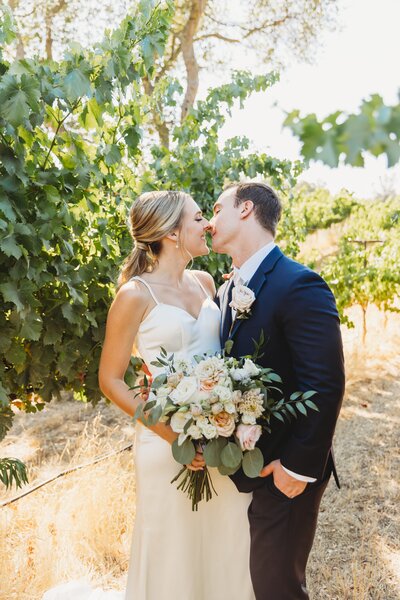 bride and groom photo in a vineyard