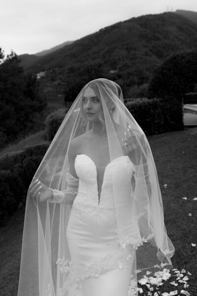 Destination wedding in Tuscany