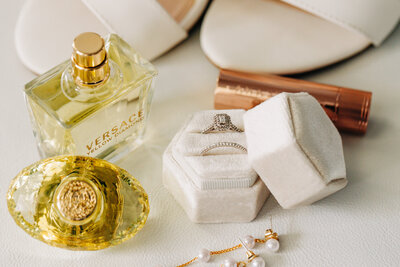 Wedding detail photo rings, perfume, jewelry