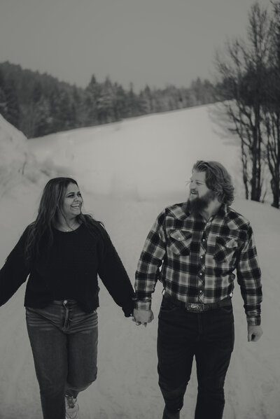 Kenny&JaymieEngagmentPreviews_MCZPhotography-2