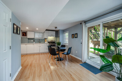 81 Nelson apt dining (1)