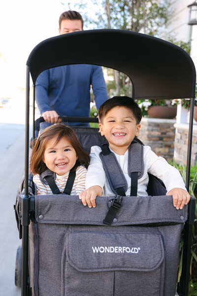 Chelsea Loren commercial lifestyle fashion photographer for women and maternity based in Southern California — serving San Diego, Los Angeles, Orange County and beyond.