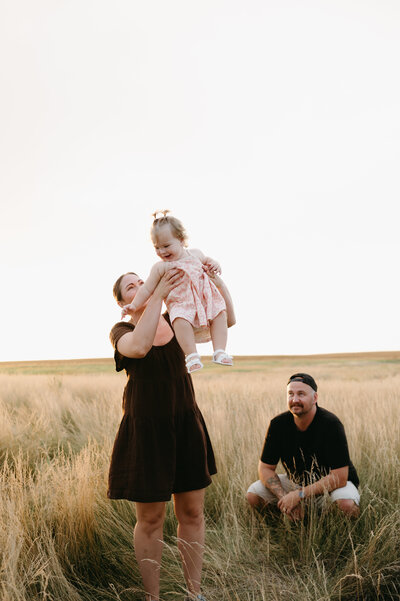 New mom to be sunset maternity shoot