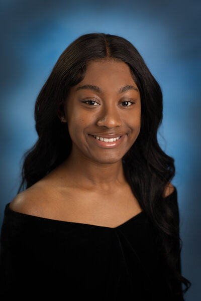 Richmond, VA senior formal portrait of a pretty girl in studio