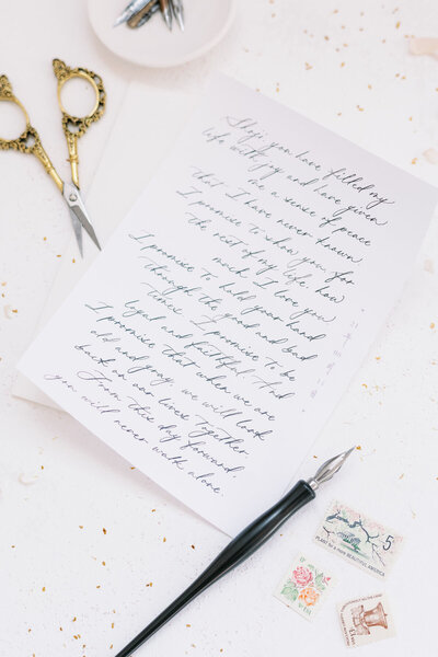 Handwritten wedding vows with vintage calligraphy tools — romantic Japanese-inspired detail for kimono wedding rental in Los Angeles, California | ヴィンテージのカリグラフィー道具と手書きの誓いの言葉。ロサンゼルス（カリフォルニア）の着物ウェディングレンタルにふさわしい和テイストのロマンティックなディテール