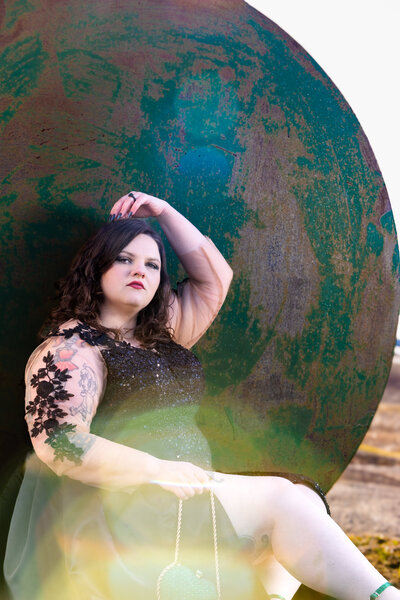 Belinda Gaines, Lansing Michigan senior photographer specializing in dramatic portraits with off-camera flash.