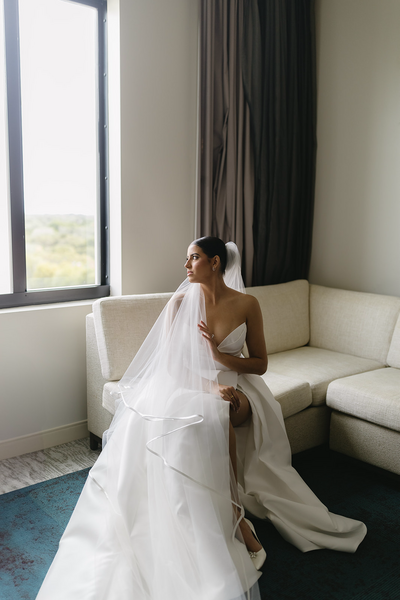 Bride relaxing before her wedding | Sush Digital Media