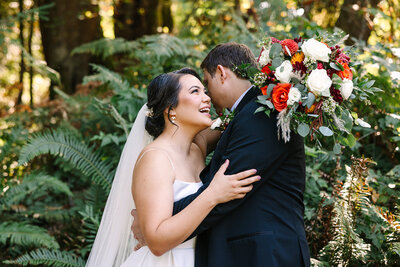 Wedding Photos at Snohomish Wedding Venue Greengates at Flowing Lake