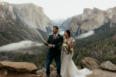Yosemite Elopement Photographer