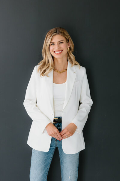branding photoshoot in Arkansas for Esther Graves