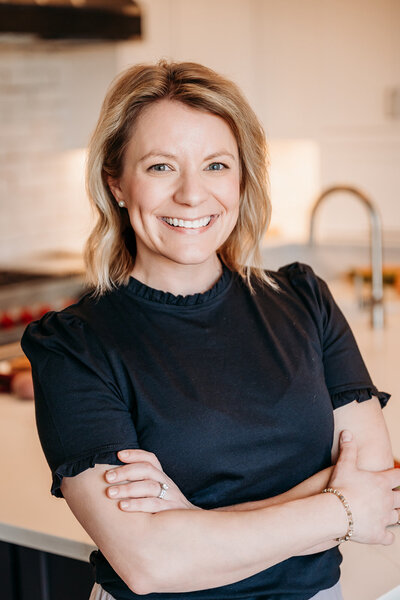 JennySessomsPhotography-Branding-Nutritionist-Feeding5-537