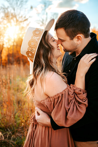 Family, maternity and wedding photographer specializing in authentic moments that tell a story