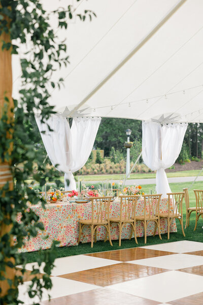 farmhouse table wedding rentals