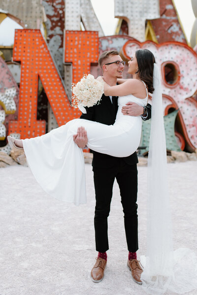 Modern elopement bridals at the Neon Museum in Las Vegas