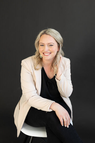 Jenna Shriver branded image for  business mentoring