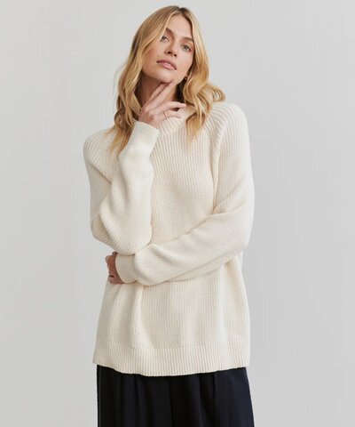 Jenni Kayne Oversized Cotton Fisherman Sweater in Ivory Rib
