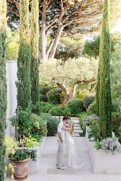 elopement in provence at Gordes