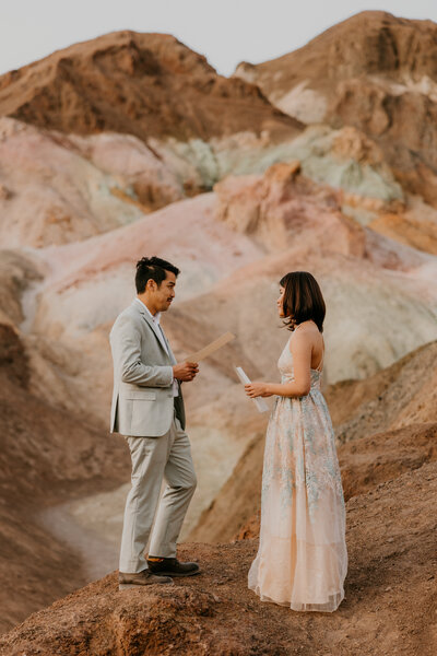 Death Valley elopement photographer