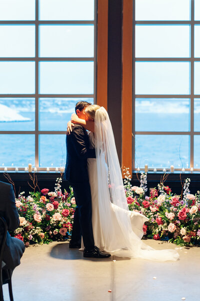 Graceful weddings & events at Halifax, NS