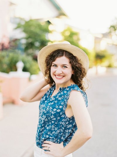 Ashley-schurch-photo-headshot-FB