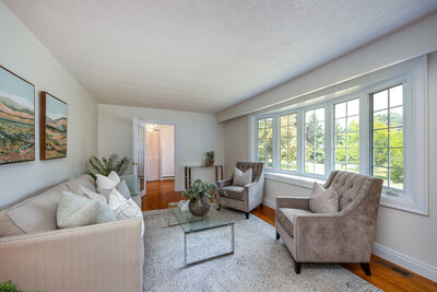 4756 Pollard living (2)