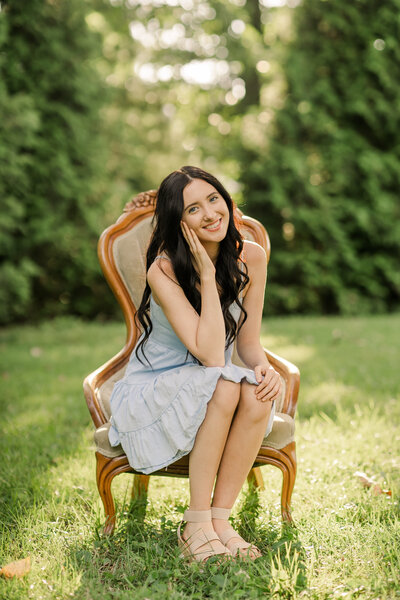 Senior Portrait taken by Senior Portrait Photographer Photography By Billie Jean Bowing Green Kentucky