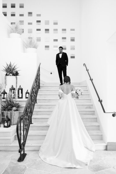 Four Seasons weddings at Troon North staircase in black and white