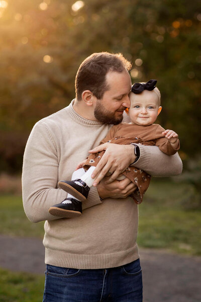 NJ family photographer captures dad with his daughter