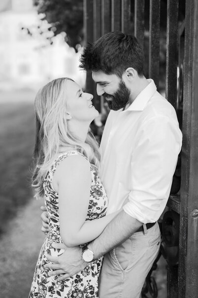 newport_ri_engagement_session_sarah&christian-2-13