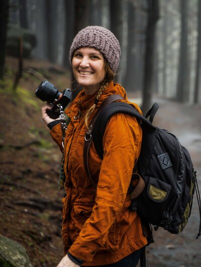 Angie, a northern california wedding photographer