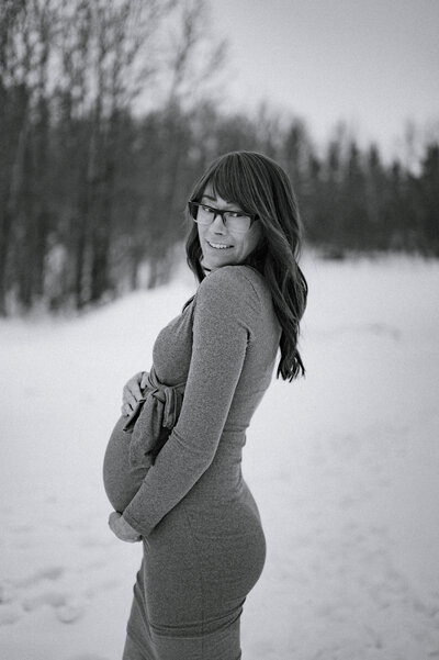 callie+cole.maternity.2023.fawnnicholphotography-42