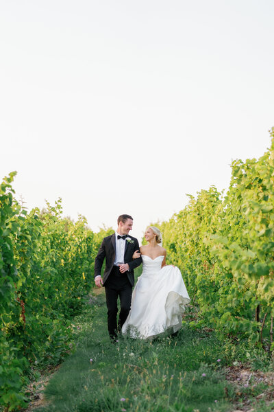 Bride and Groom - Michigan Wedding - Shanell Photography