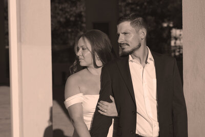 engagement photography at the muny in forest park